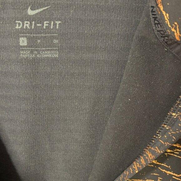 Nike Grey and Bronze Long‎ Sleeve Top - Picture 5 of 5